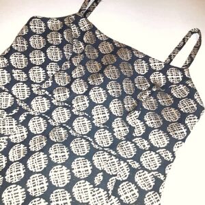 Holiday Party dress black & gold dress sz 6